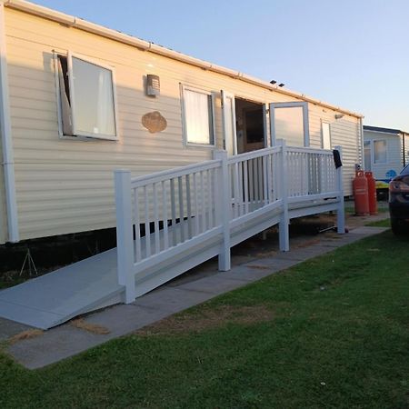 Ml Accessible Caravan Hotel Ingoldmells Exterior photo