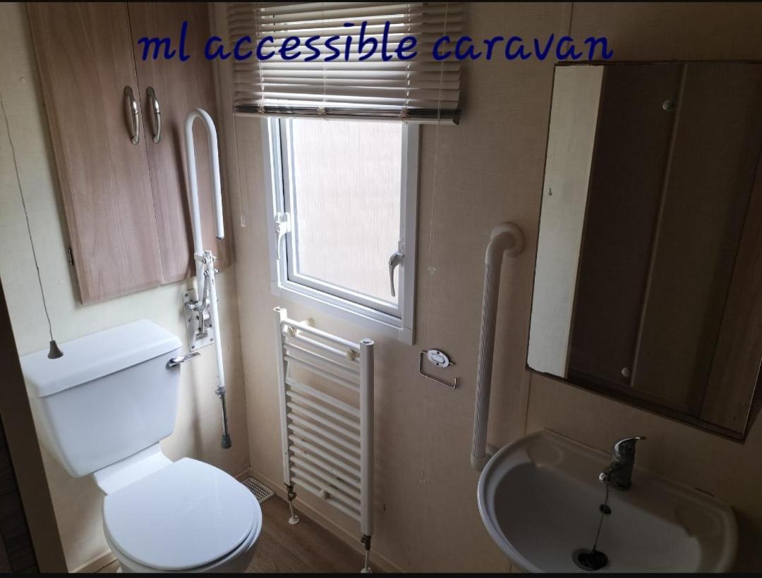 Ml Accessible Caravan Hotel Ingoldmells Exterior photo