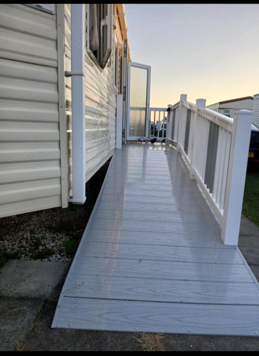 Ml Accessible Caravan Hotel Ingoldmells Exterior photo